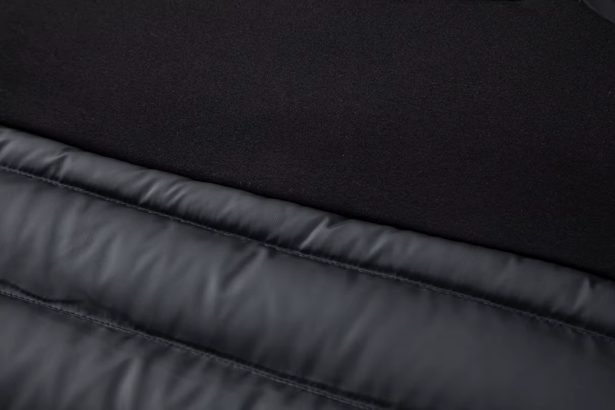 BEAU PREMIUM HYBRID JACKET
