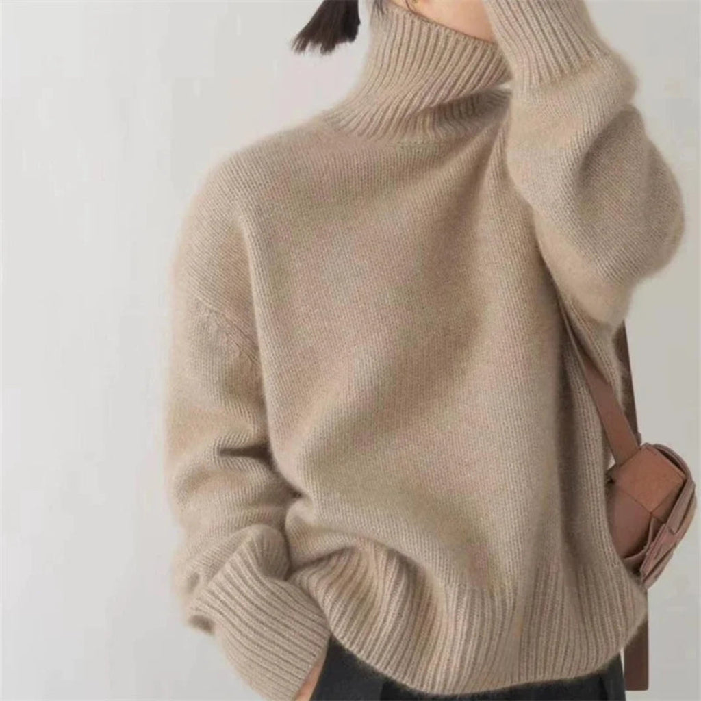 BIANCA - Timeless Turtleneck Sweater