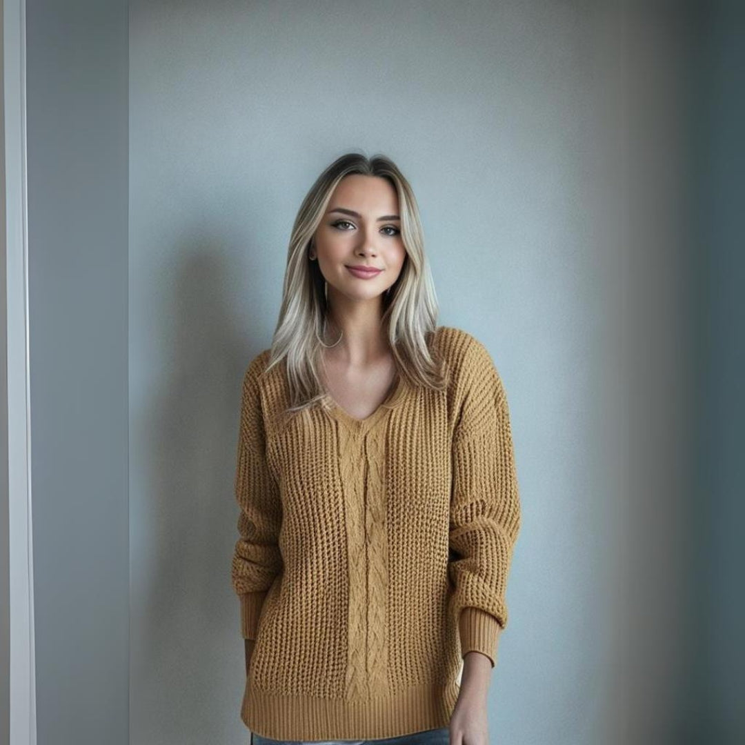 LIORA - Relaxed Chic Sweater