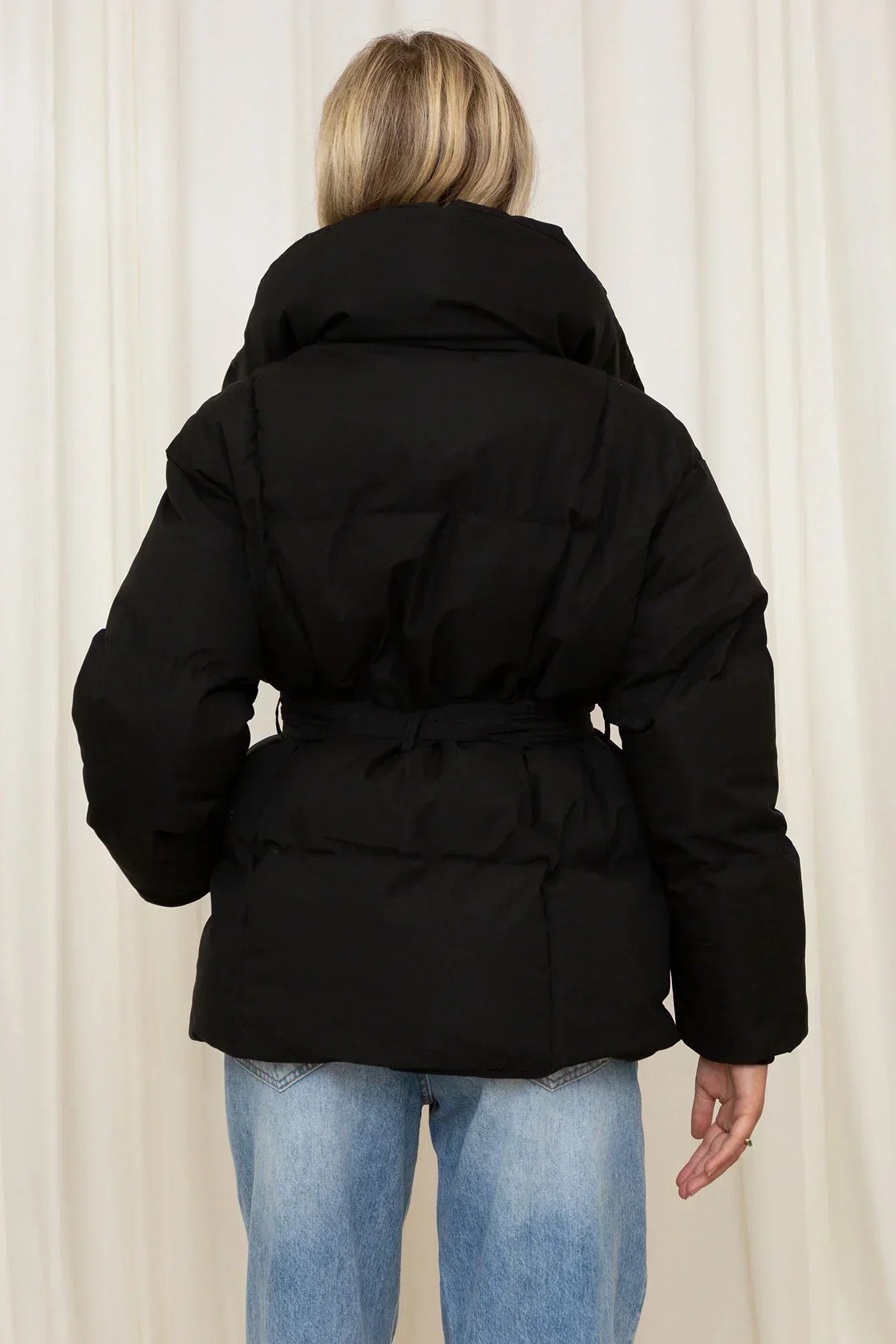 MARA - Essential Belted Puffer Jacket